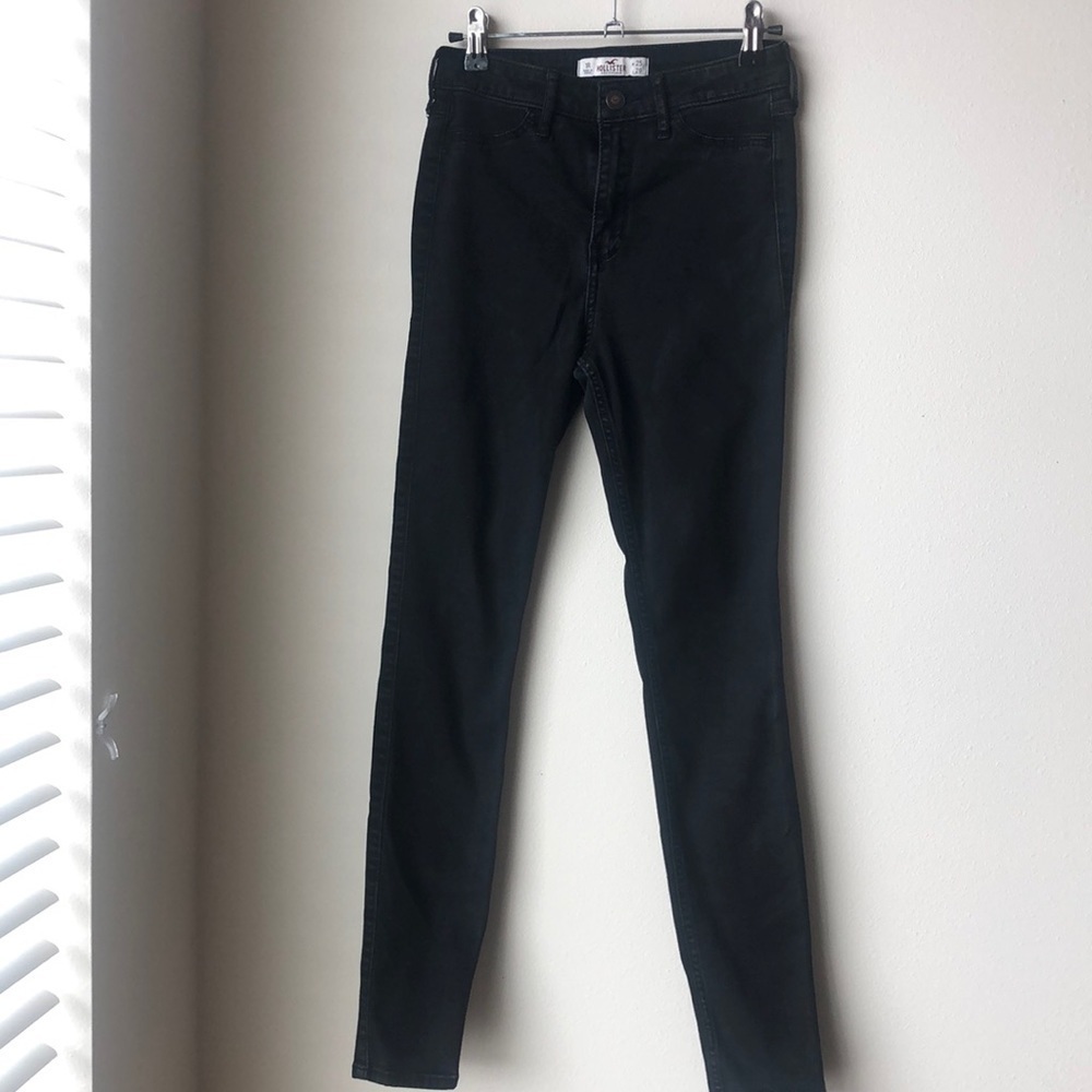 HOLLISTER Black Jeans